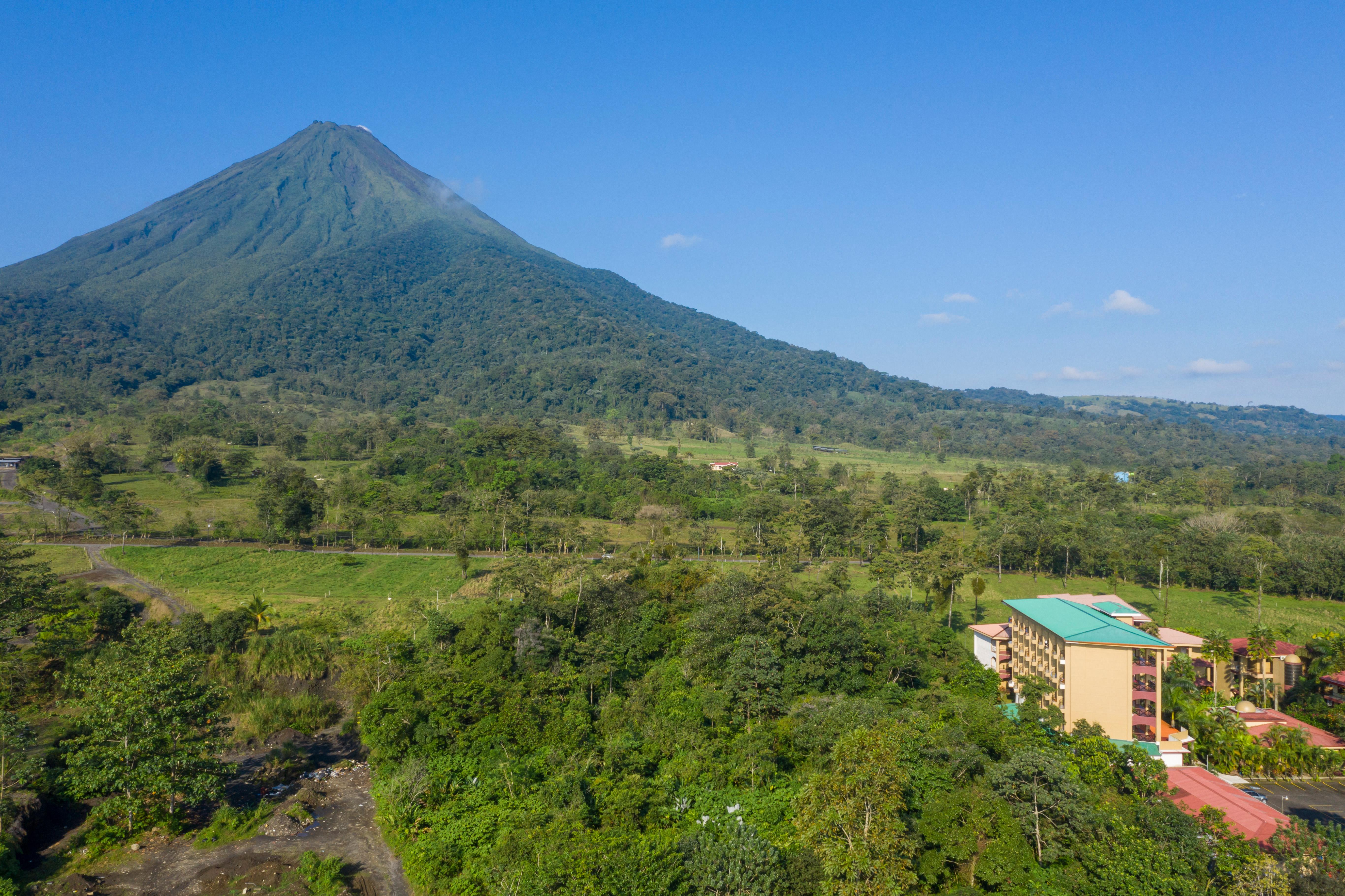 Hotel Magic Mountain La Fortuna 외부 사진