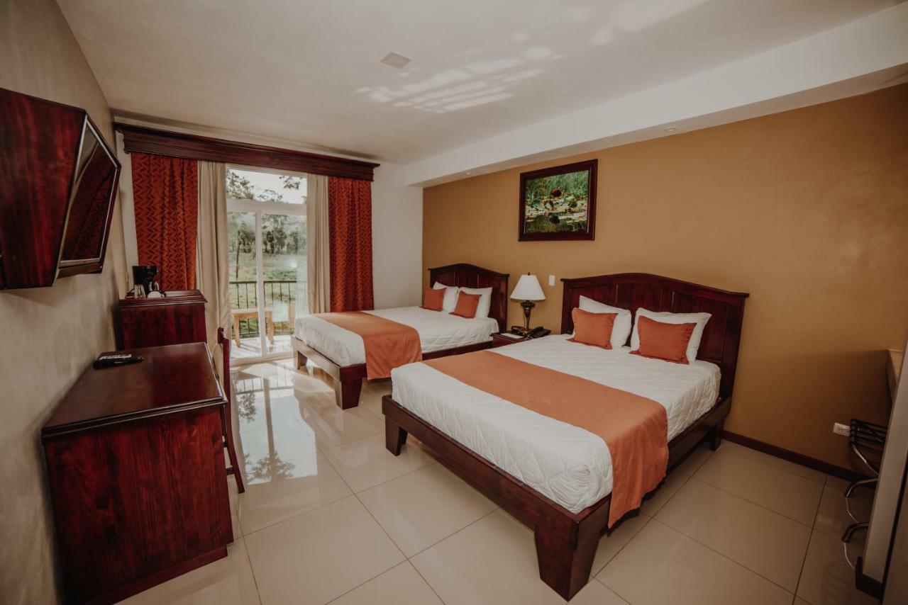 Hotel Magic Mountain La Fortuna 외부 사진